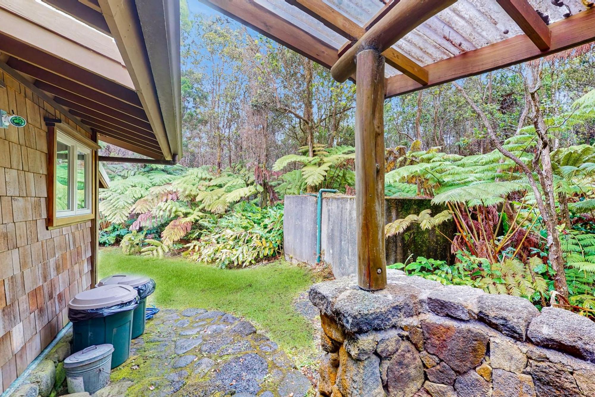 Hale Hapu'U Villa Volcano Exterior photo